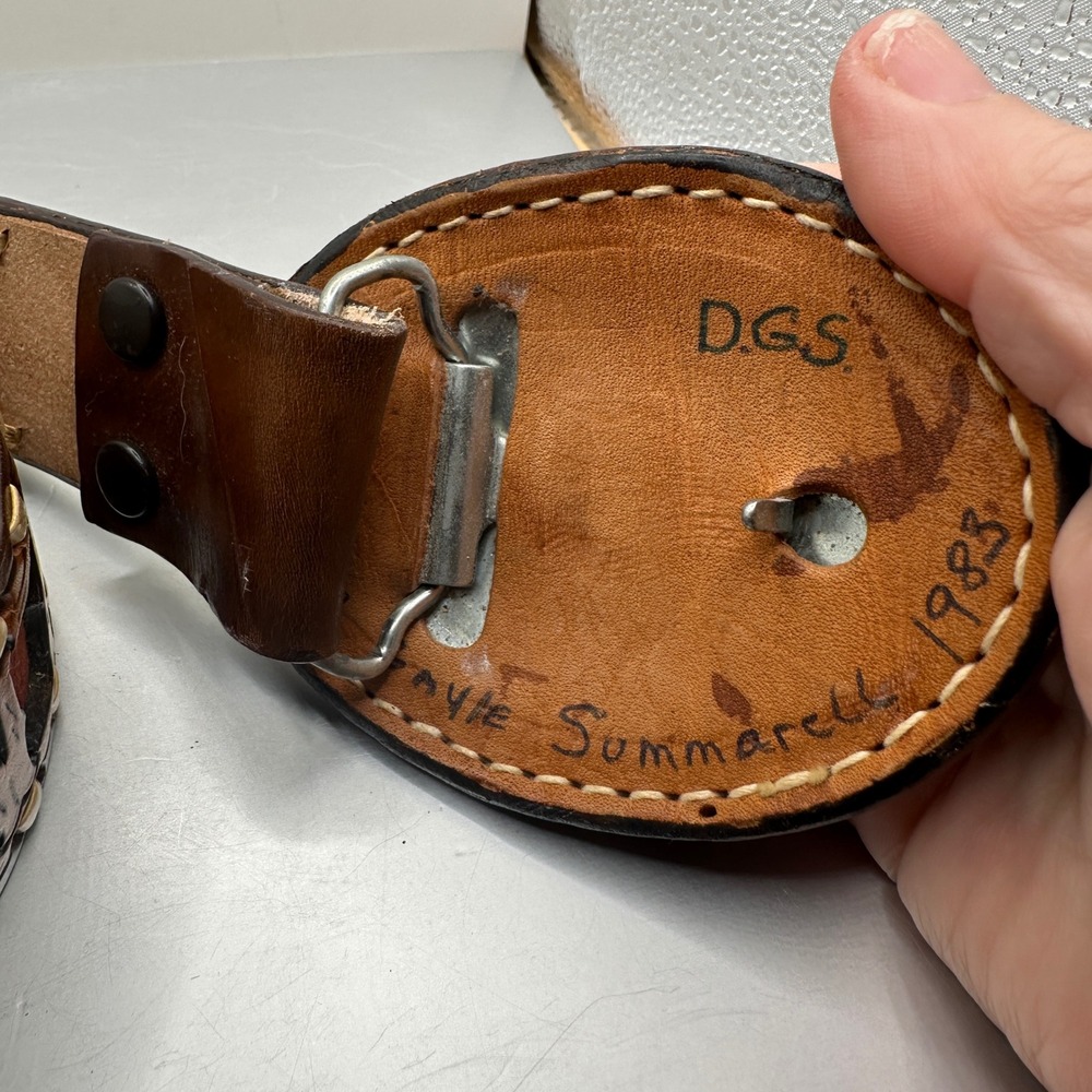 Vintage 1983 Gayle Summarell Hand Tooled Leather Belt Buckle Diana DGS Brown 34 - Picture 3 of 10